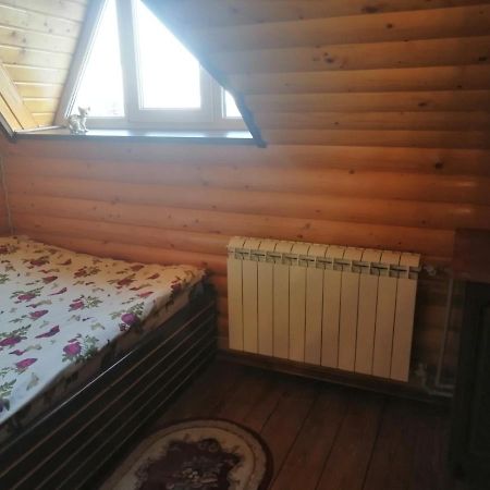 Sadyba Gostynniy Dvir Izki Exterior foto