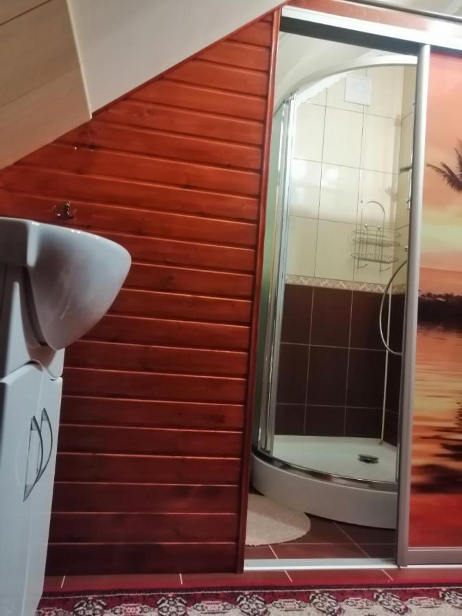 Sadyba Gostynniy Dvir Izki Exterior foto
