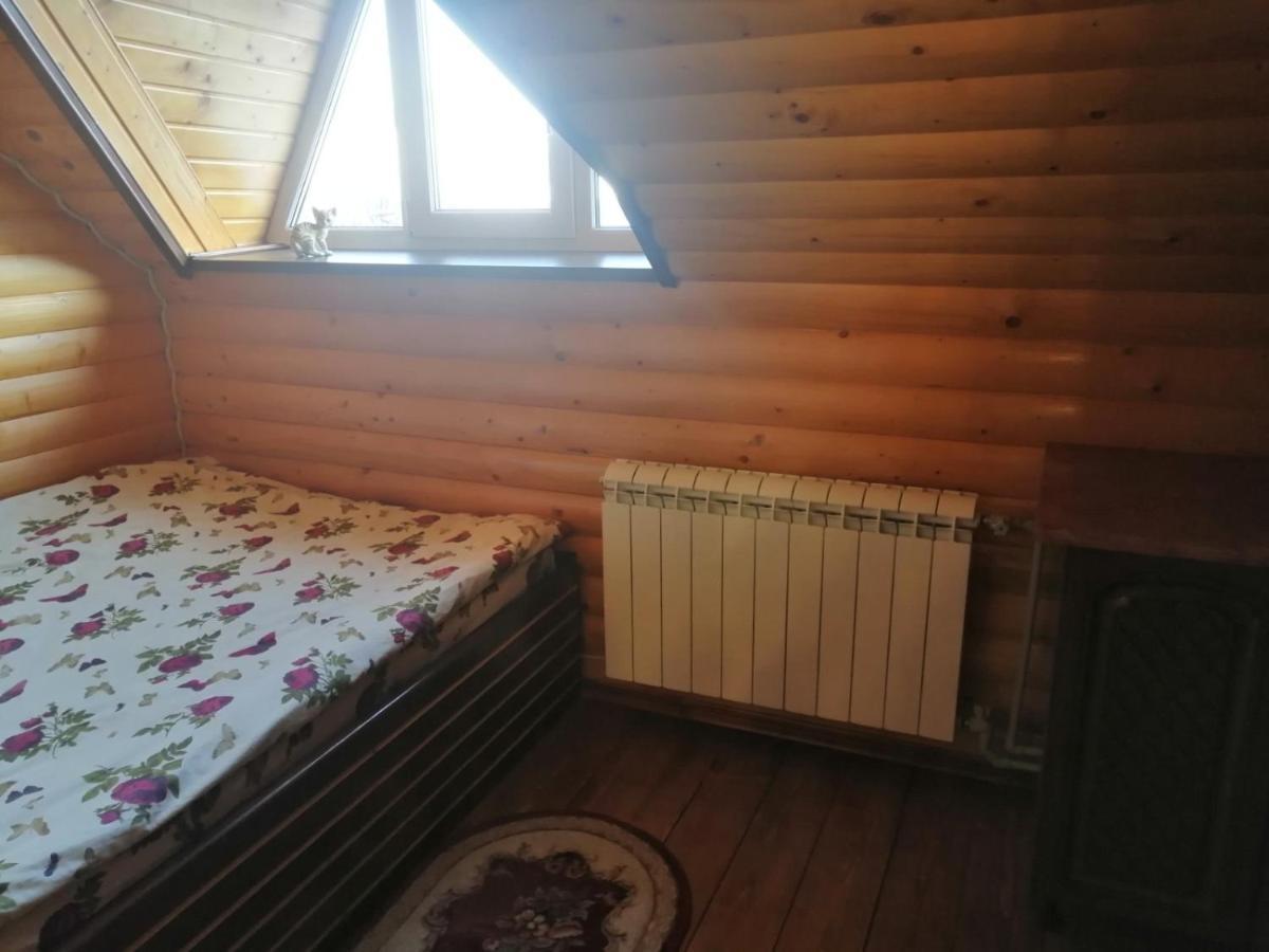 Sadyba Gostynniy Dvir Izki Exterior foto